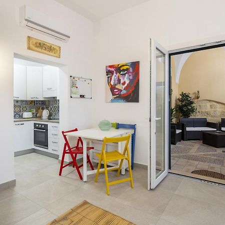 Il Ficus - Holidays Home Мадзара-дель-Валло Екстер'єр фото